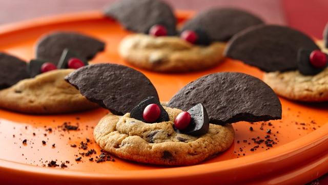 bat chocolate cookies