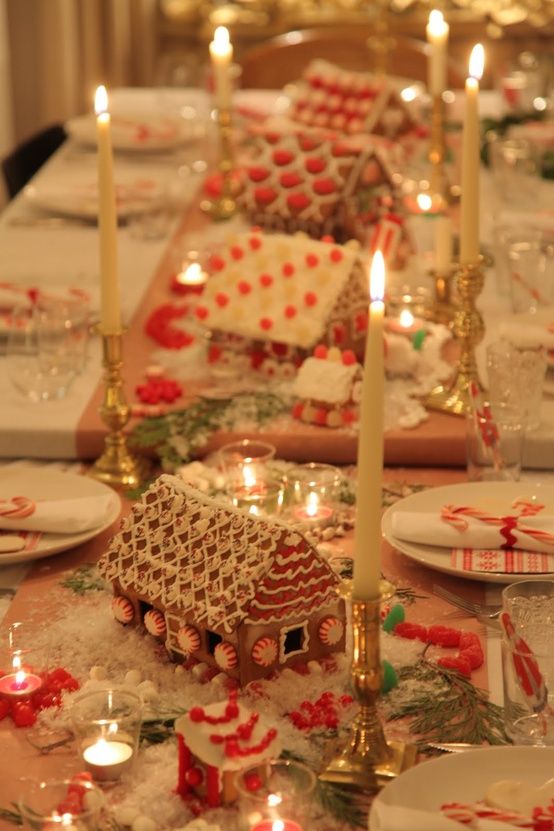 gingerbread houses for christmas table